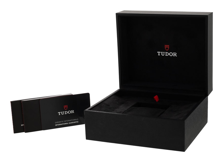 Tudor Black Bay GMT M79830RB-0001 Image 4